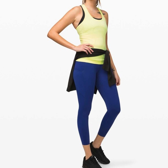 Lululemon Swiftly Tech Racerback Tank - Florid Flash (Size 6) Yoga - Picture 3 of 6